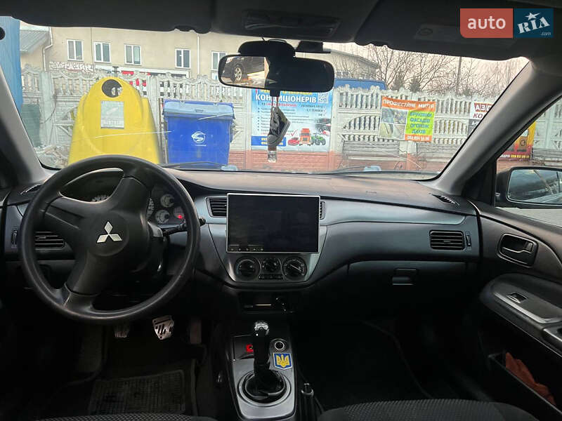 Седан Mitsubishi Lancer 2007 в Івано-Франківську