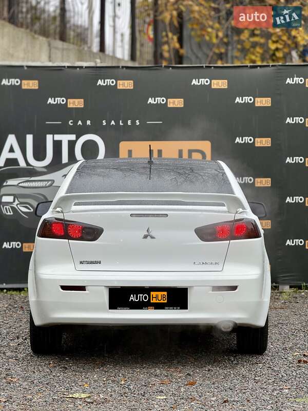 Седан Mitsubishi Lancer 2012 в Харькове