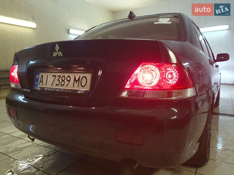 Седан Mitsubishi Lancer 2006 в Киеве