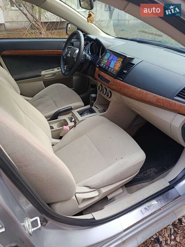 Седан Mitsubishi Lancer 2007 в Полтаве