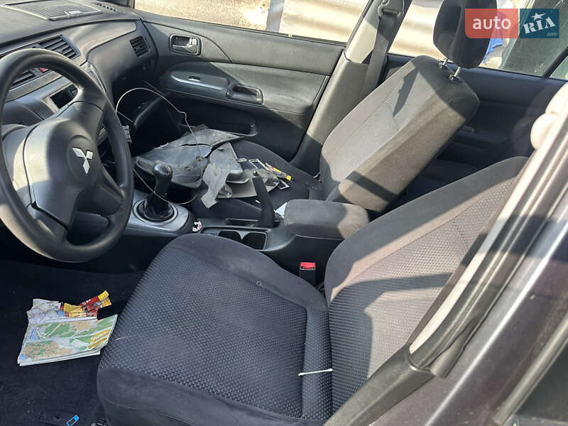 Седан Mitsubishi Lancer 2007 в Гребенках