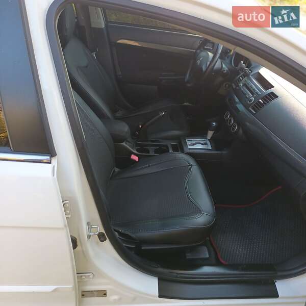 Седан Mitsubishi Lancer 2008 в Кропивницком