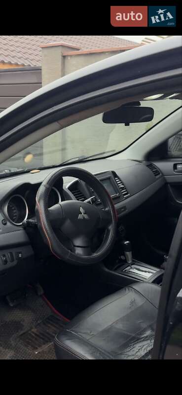 Седан Mitsubishi Lancer 2008 в Одессе