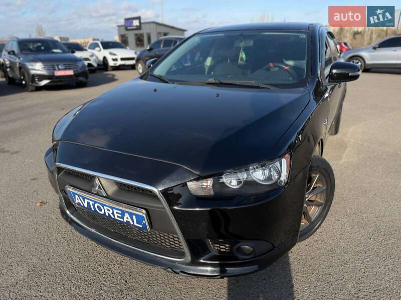 Седан Mitsubishi Lancer 2015 в Кривому Розі