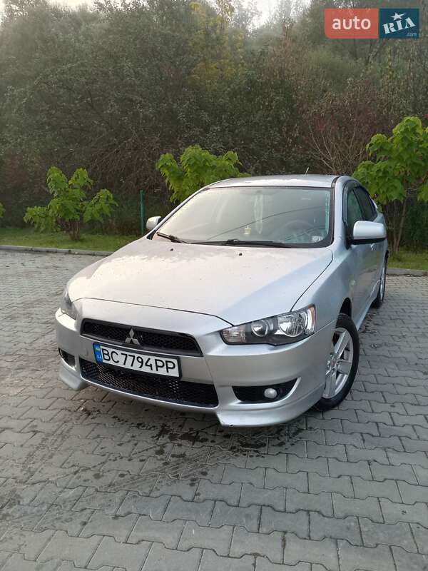 Седан Mitsubishi Lancer 2009 в Турке