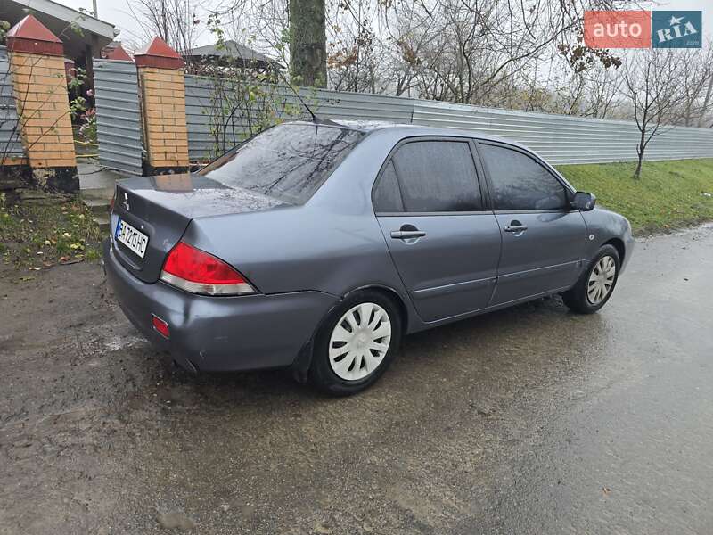Седан Mitsubishi Lancer 2008 в Києві