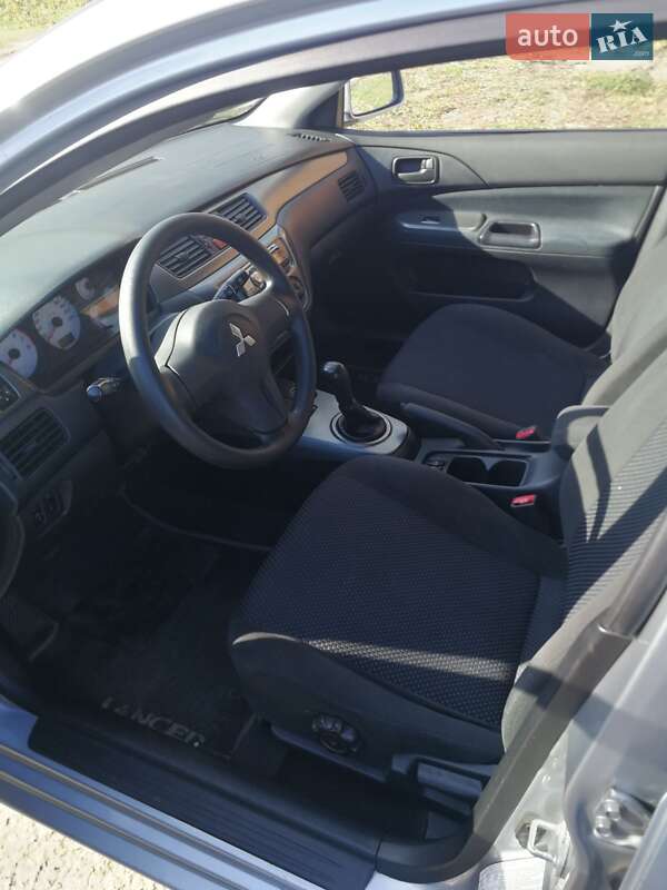 Седан Mitsubishi Lancer 2007 в Покрові
