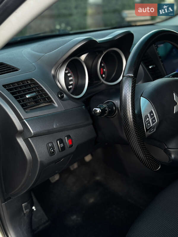Седан Mitsubishi Lancer 2008 в Горохові фото 15 Седан Mitsubishi Lancer 2008 в Горохові