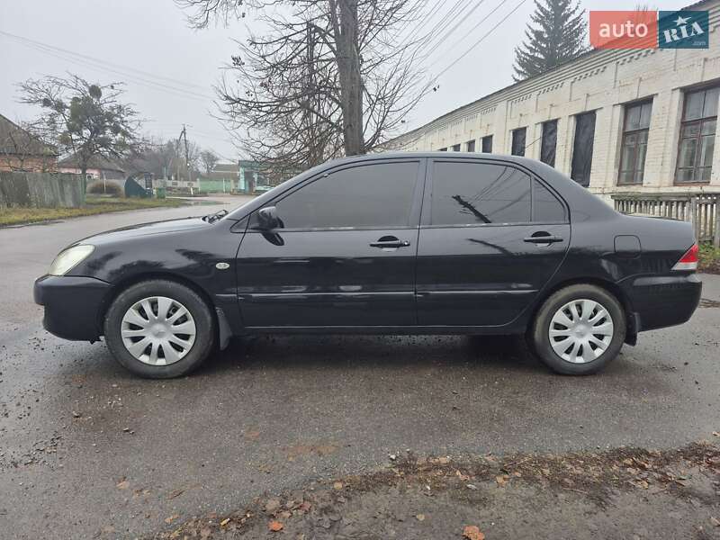 Седан Mitsubishi Lancer 2005 в Зіньківі фото 2 Седан Mitsubishi Lancer 2005 в Зіньківі