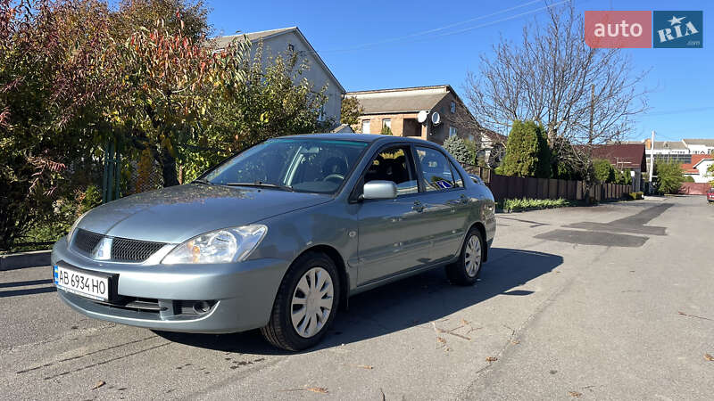 Седан Mitsubishi Lancer 2008 в Виннице