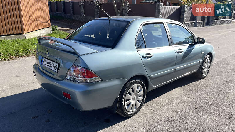 Седан Mitsubishi Lancer 2008 в Виннице