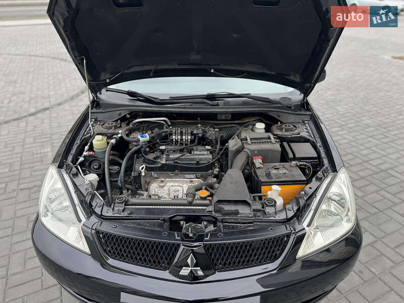 Седан Mitsubishi Lancer 2009 в Дніпрі