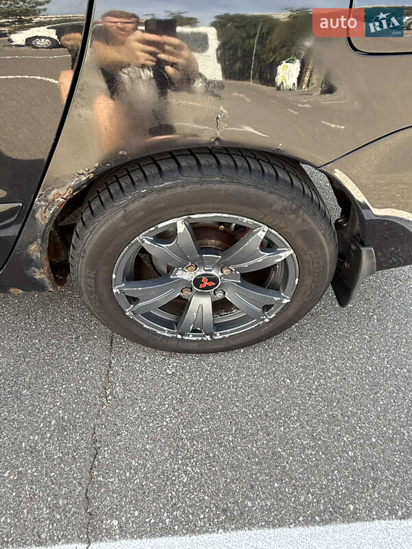 Седан Mitsubishi Lancer 2008 в Киеве