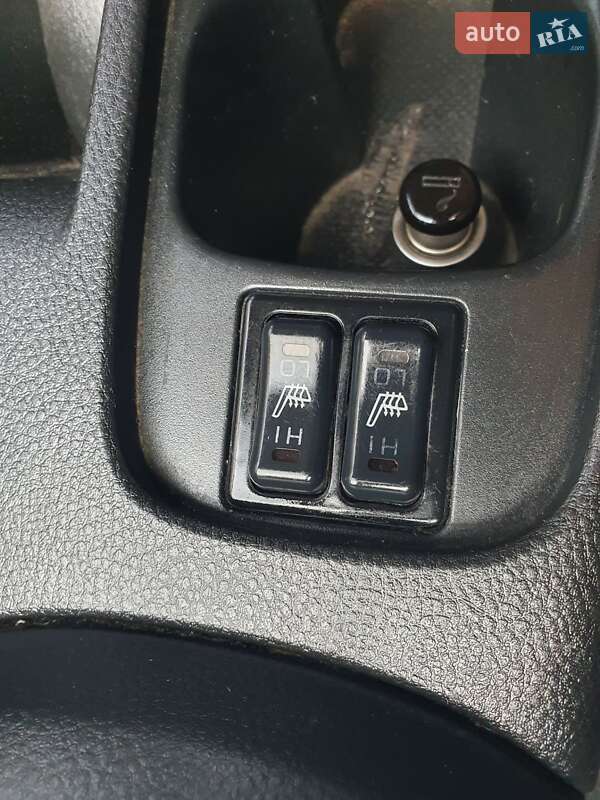 Седан Mitsubishi Lancer 2006 в Киеве