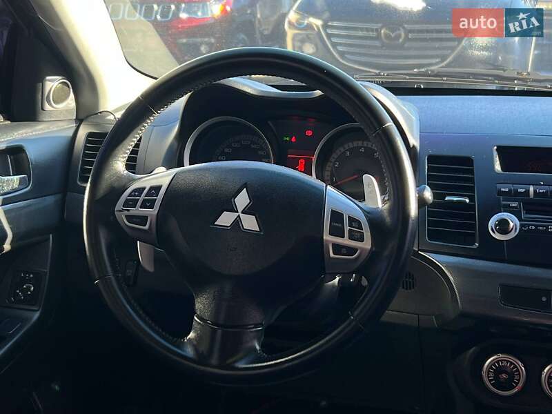 Седан Mitsubishi Lancer 2008 в Ивано-Франковске