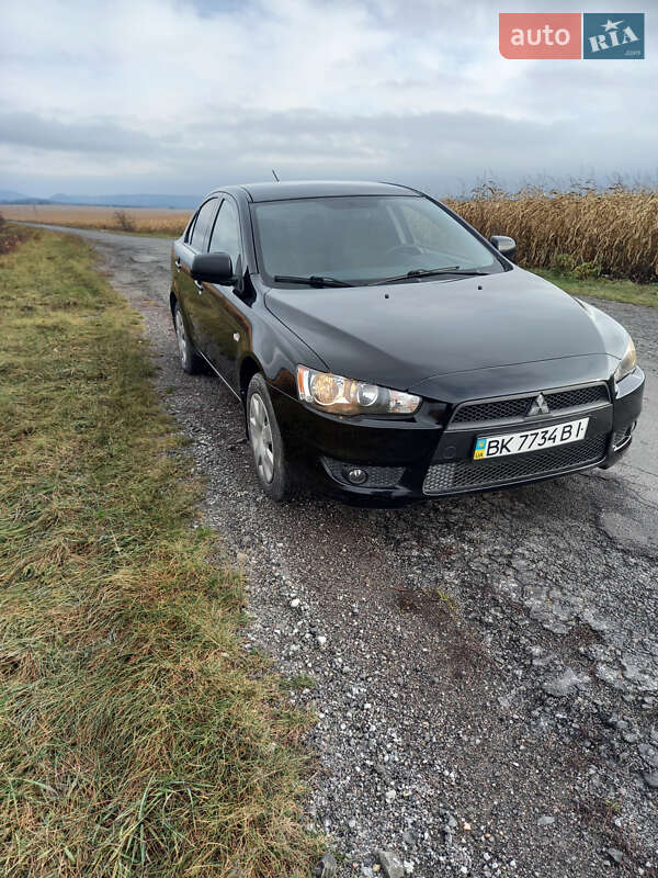 Седан Mitsubishi Lancer 2008 в Кременце