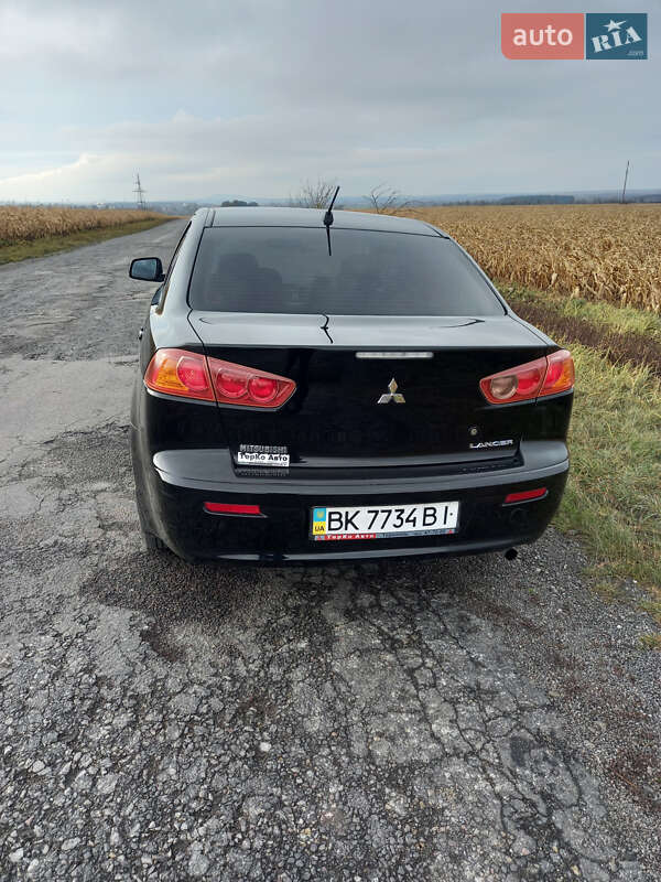 Седан Mitsubishi Lancer 2008 в Кременце