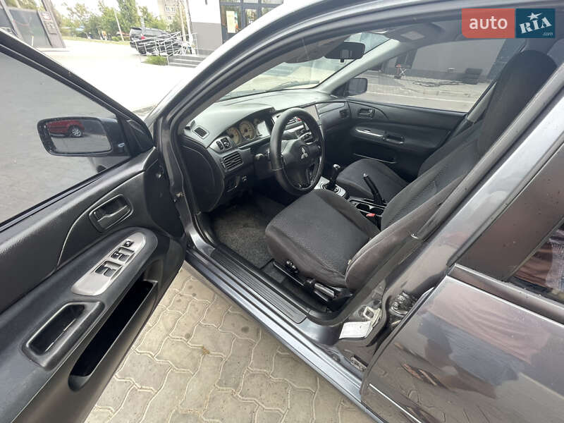 Седан Mitsubishi Lancer 2006 в Миколаєві фото 5 Седан Mitsubishi Lancer 2006 в Миколаєві