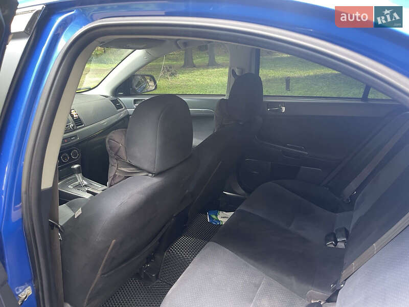 Хэтчбек Mitsubishi Lancer 2009 в Чернигове