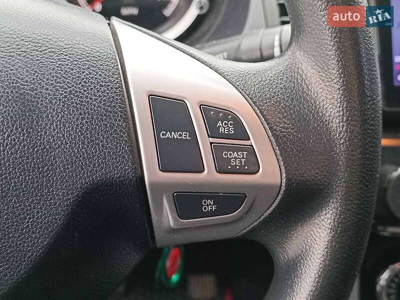 Седан Mitsubishi Lancer 2016 в Харкові