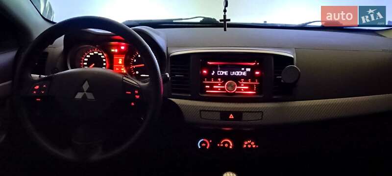 Седан Mitsubishi Lancer 2008 в Львові