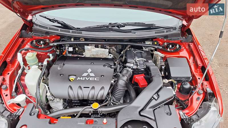 Седан Mitsubishi Lancer 2009 в Смілі