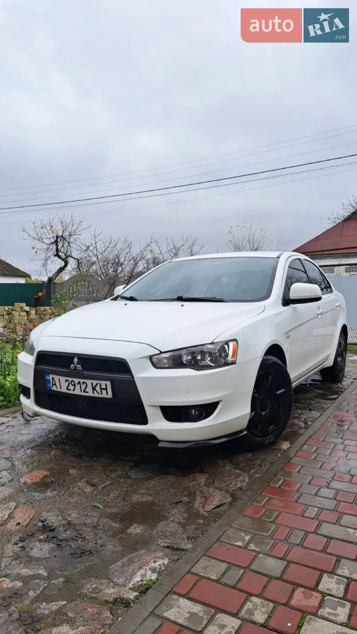 2011 Mitsubishi Lancer - мініатюра 20