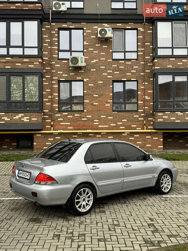 Седан Mitsubishi Lancer 2008 в Житомире