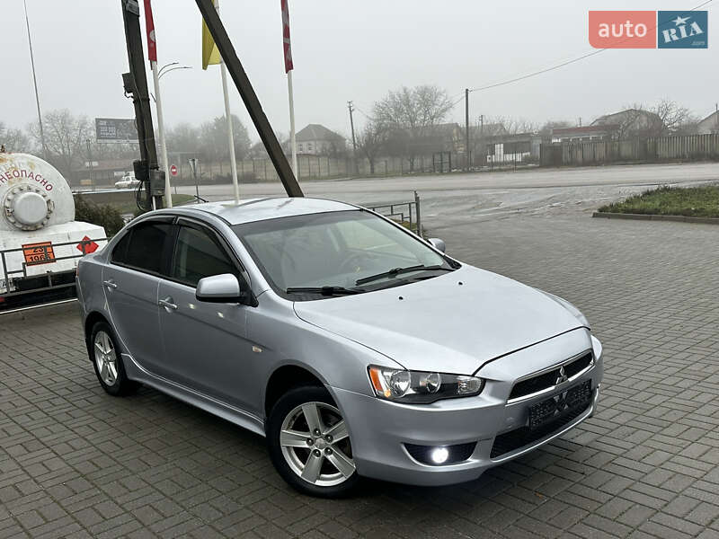 Седан Mitsubishi Lancer 2009 в Харкові