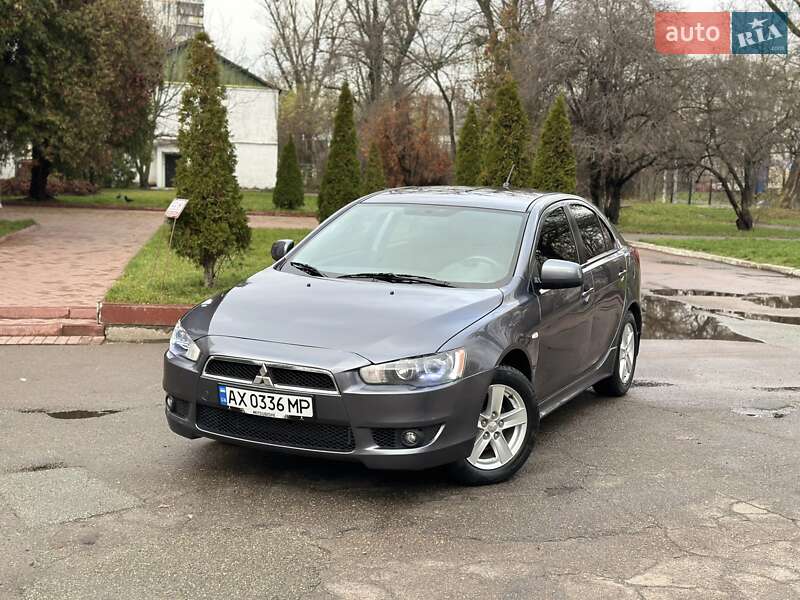 Хетчбек Mitsubishi Lancer 2009 в Києві