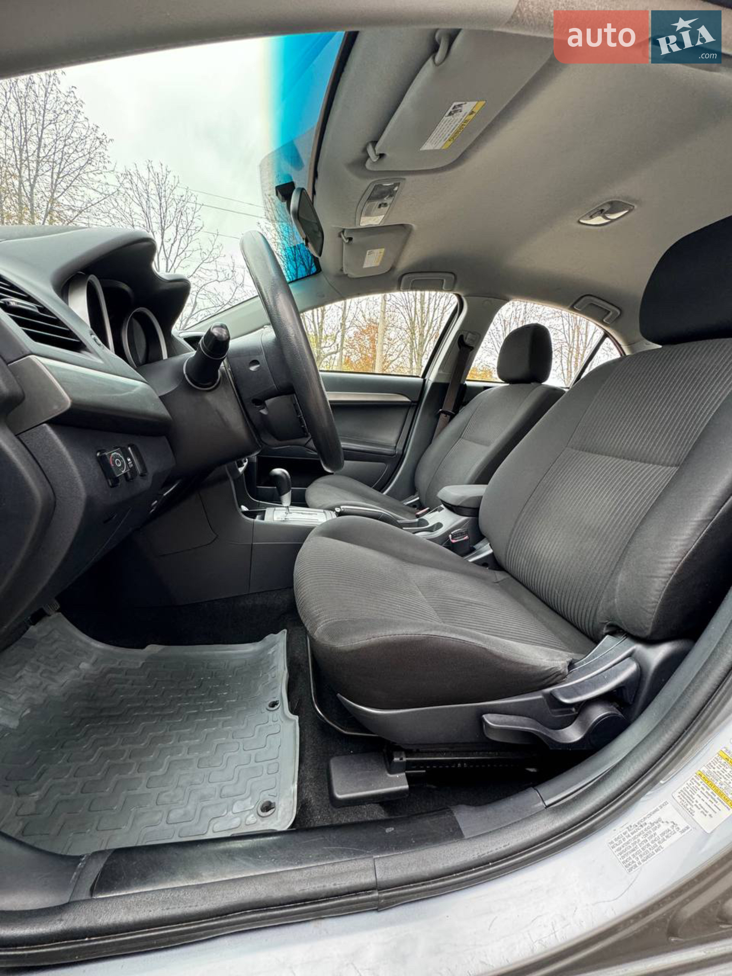 2013 Mitsubishi Lancer - мініатюра 26