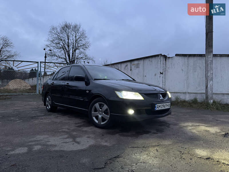Седан Mitsubishi Lancer 2005 в Житомирі фото 43 Седан Mitsubishi Lancer 2005 в Житомирі
