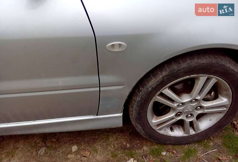 Универсал Mitsubishi Lancer 2003 в Запорожье