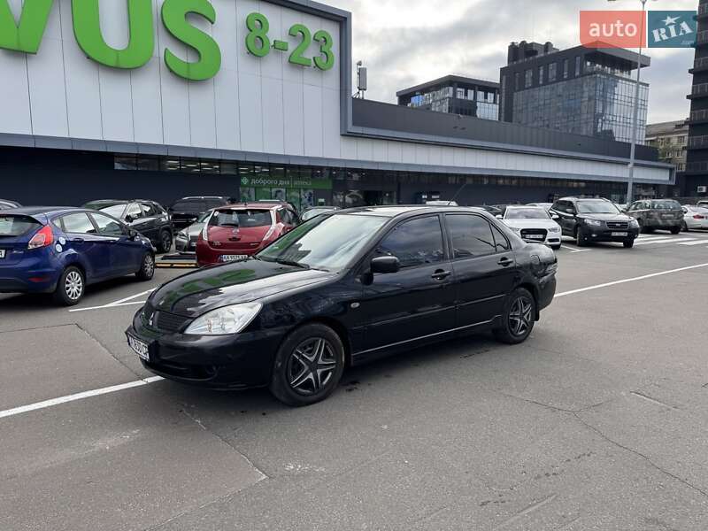 Седан Mitsubishi Lancer 2006 в Києві