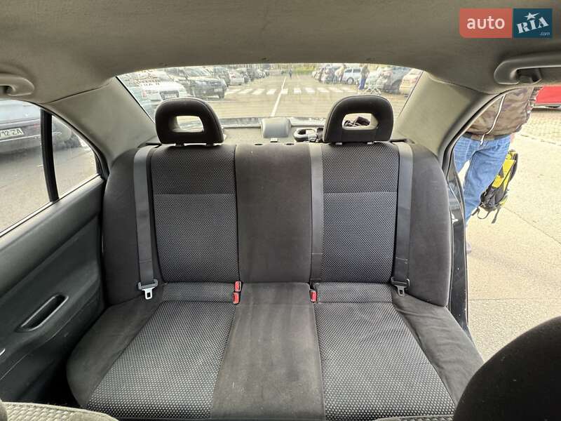 Седан Mitsubishi Lancer 2006 в Києві