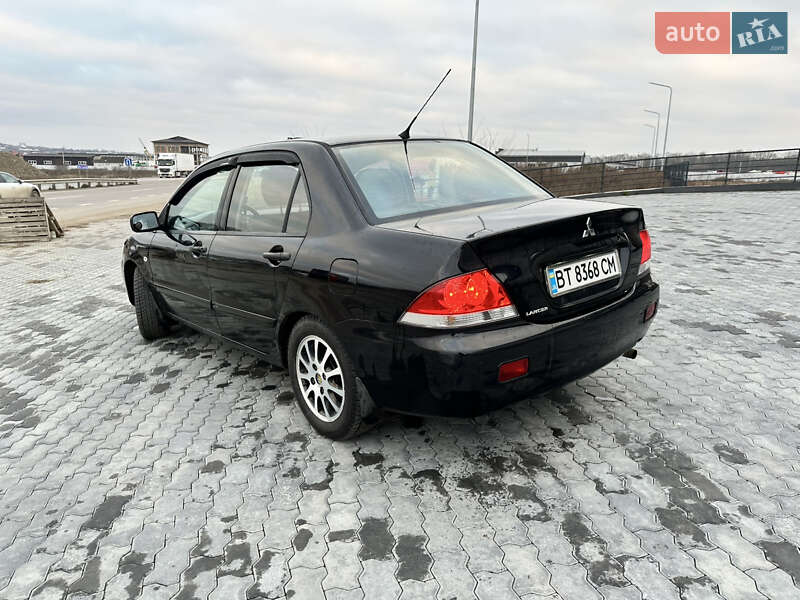 Седан Mitsubishi Lancer 2005 в Черновцах фото 7 Седан Mitsubishi Lancer 2005 в Черновцах