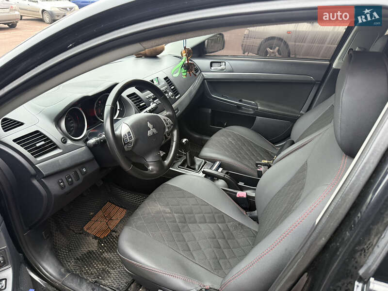 Седан Mitsubishi Lancer 2007 в Чернигове