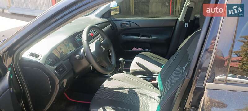 Седан Mitsubishi Lancer 2006 в Одесі