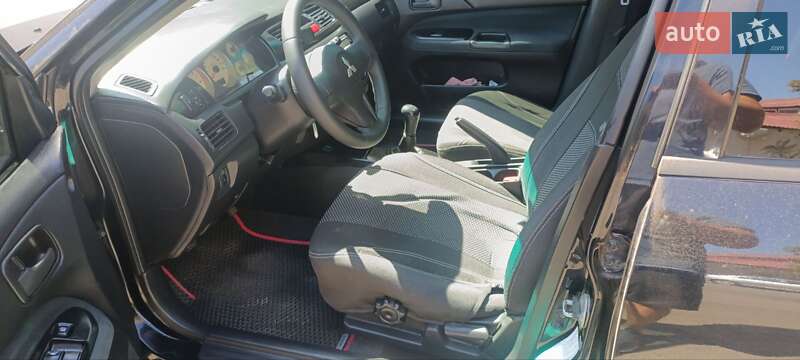 Седан Mitsubishi Lancer 2006 в Одесі