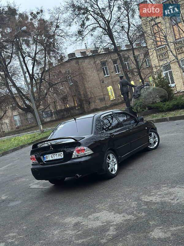 Седан Mitsubishi Lancer 2005 в Києві