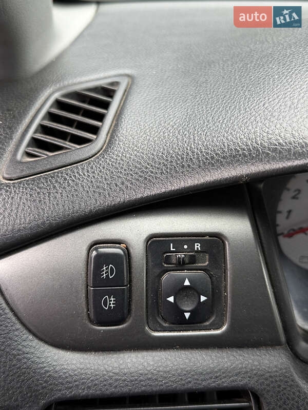 Седан Mitsubishi Lancer 2006 в Києві фото 21 Седан Mitsubishi Lancer 2006 в Києві