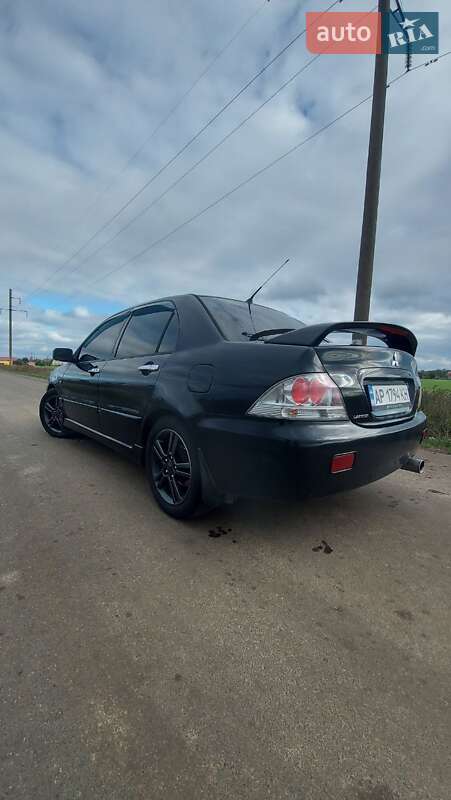 Mitsubishi Lancer 2005
