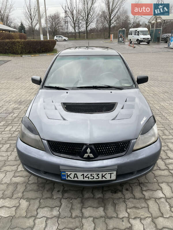 Універсал Mitsubishi Lancer 2005 в Кам'янському
