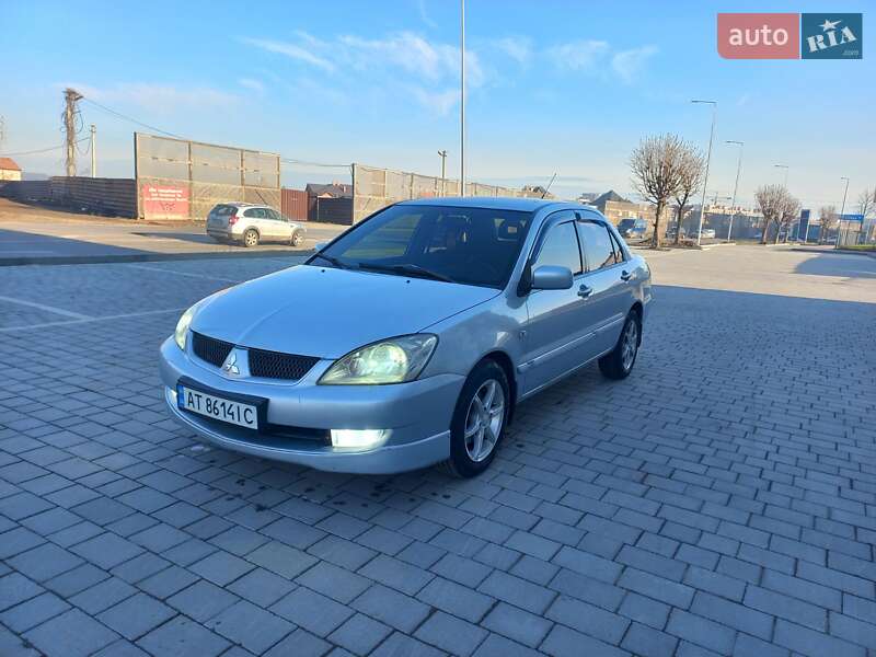 Седан Mitsubishi Lancer 2009 в Ивано-Франковске