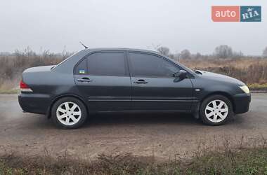 Седан Mitsubishi Lancer 2004 в Чернігові