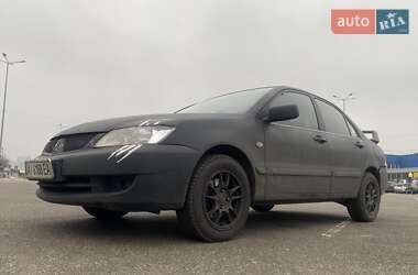 Седан Mitsubishi Lancer 2007 в Киеве