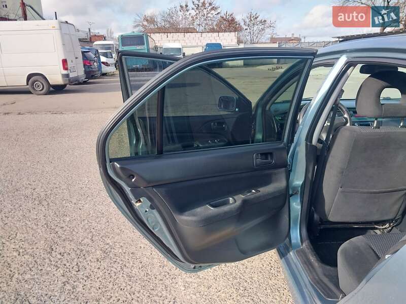 Седан Mitsubishi Lancer 2006 в Николаеве