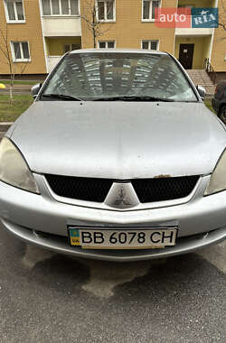 Седан Mitsubishi Lancer 2006 в Киеве