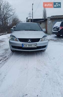 Седан Mitsubishi Lancer 2005 в Черкасах