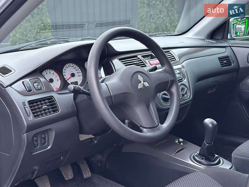 Седан Mitsubishi Lancer 2008 в Дніпрі
